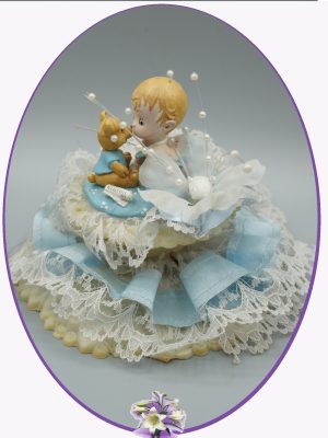 Figurina tort botez, Baietel cu ursulet